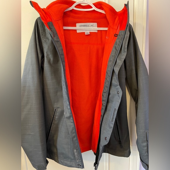 O'Neill Womens Ski Jacket with Removeable Fleece Lining Size Medium - Picture 3 of 8